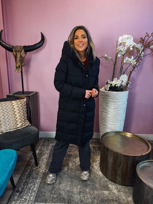 By Hilke Guusje Puffer Trench Coat Black