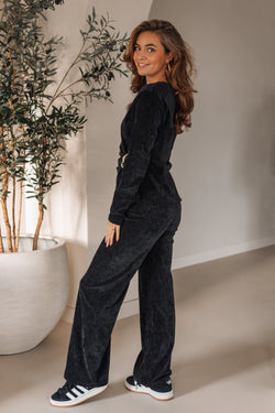 By Hilke Mirthe Set Black