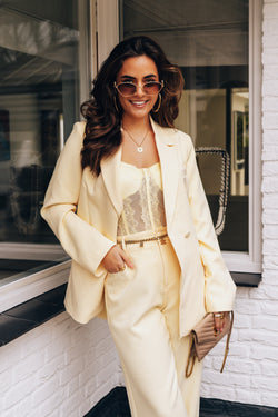 By Hilke Blazer Ariana Yellow