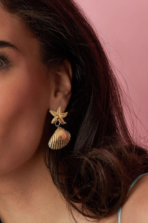 By Hilke Earrings Shells Gold