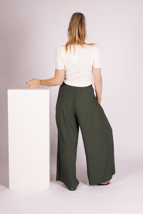 By Hilke Pants Plien Green