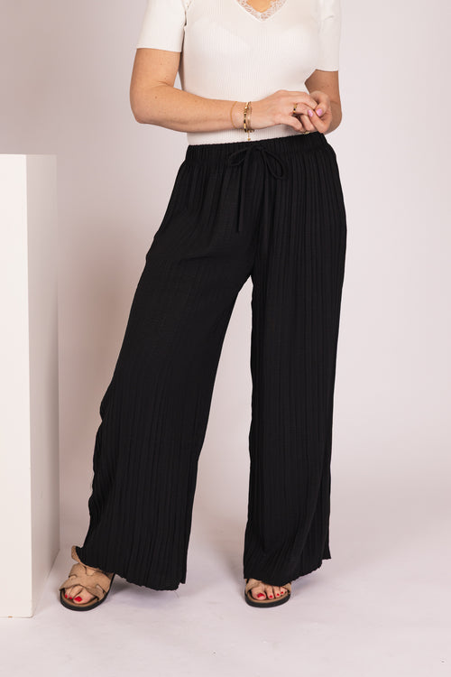 By Hilke Pants Plien Black