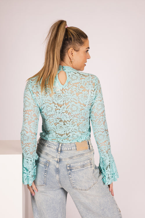 By Hilke Top Nikee Blue