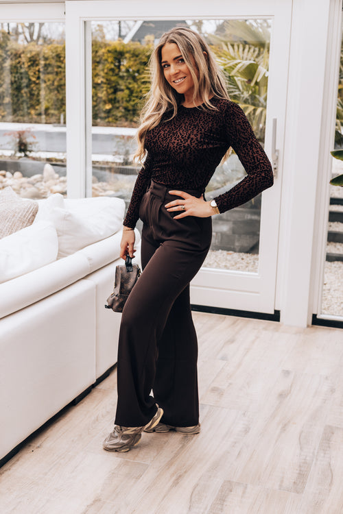 By Hilke Pantalon Jill Chocolate