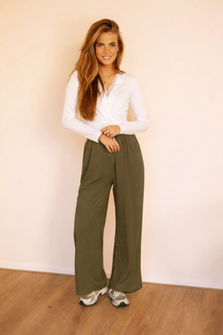 By Hilke Pants Sara Army Green