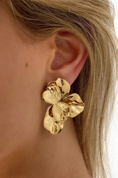 By Hilke Earrings Flower Gold