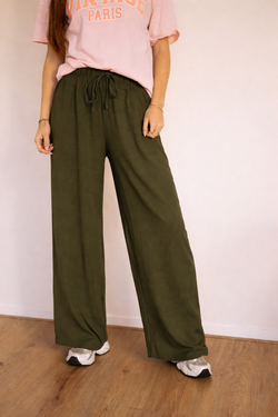 By Hilke Pants Sara Army Green