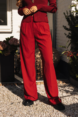 By Hilke Pantalon Jill Bordeaux