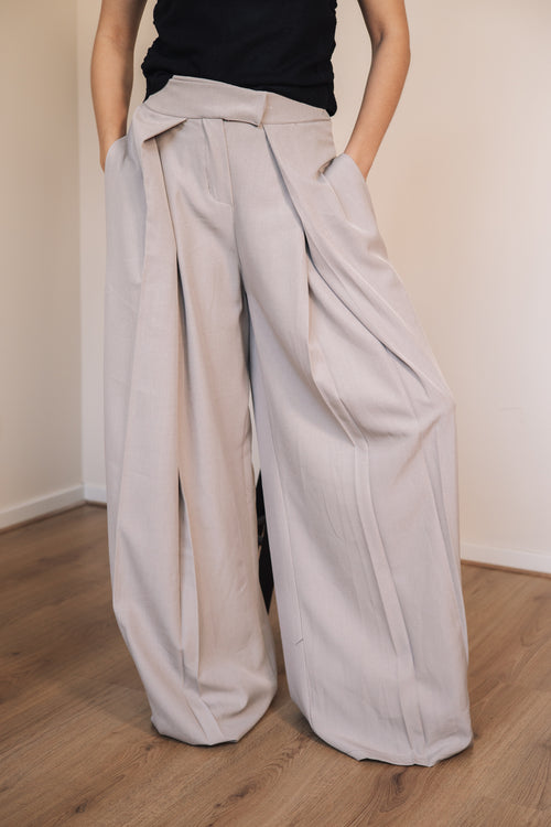 By Hilke Pantalon Balloon Eva