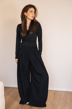 By Hilke Body Lina Black