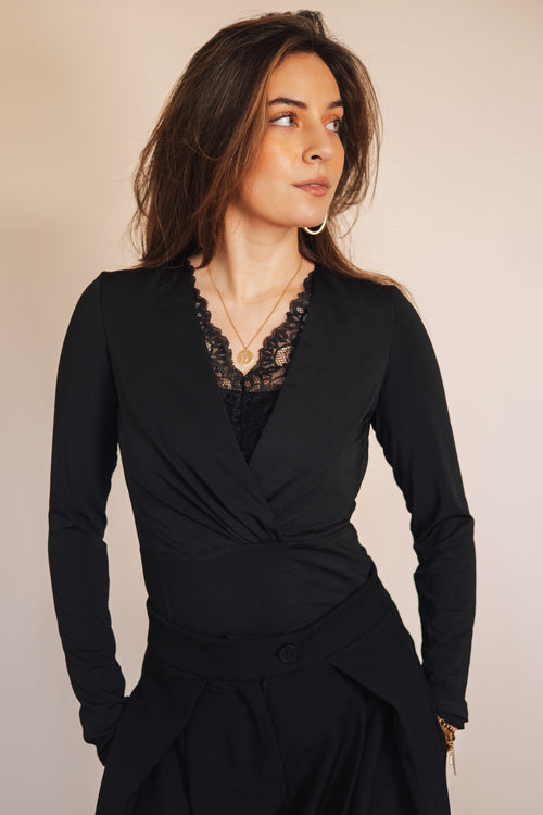 By Hilke Body Lina Black