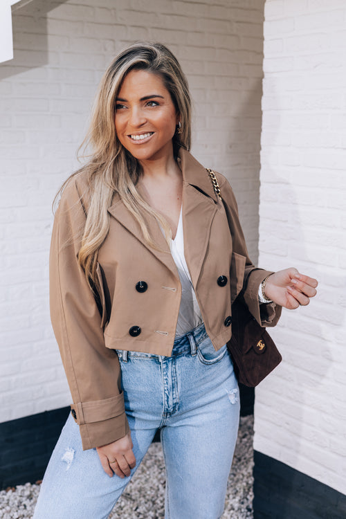 By Hilke Short Trenchcoat Roos