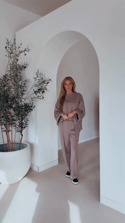 By Hilke Two-Piece Scuba Taupe