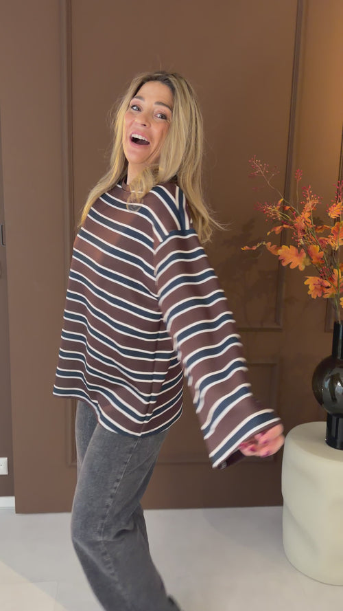 By Hilke Longsleeve Choco